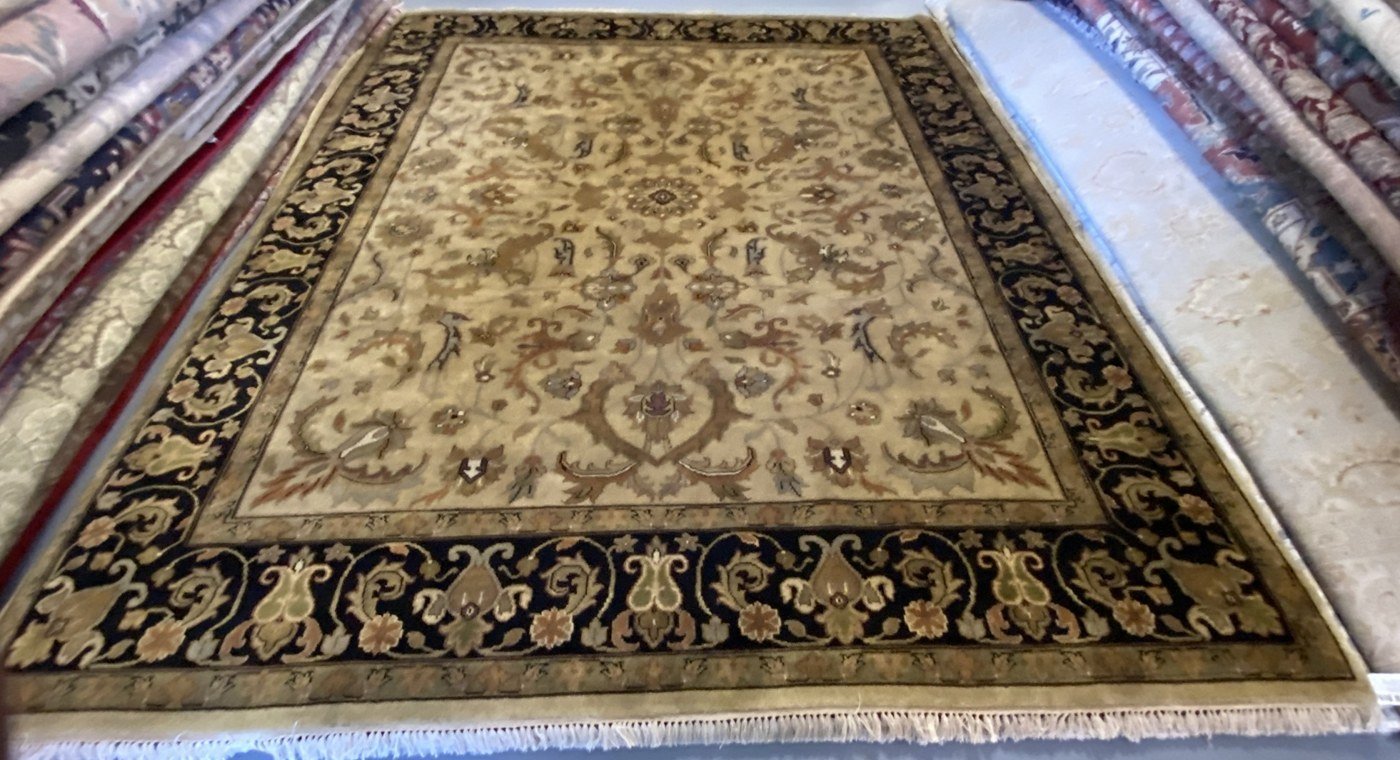 Ivory Traditional Medallion