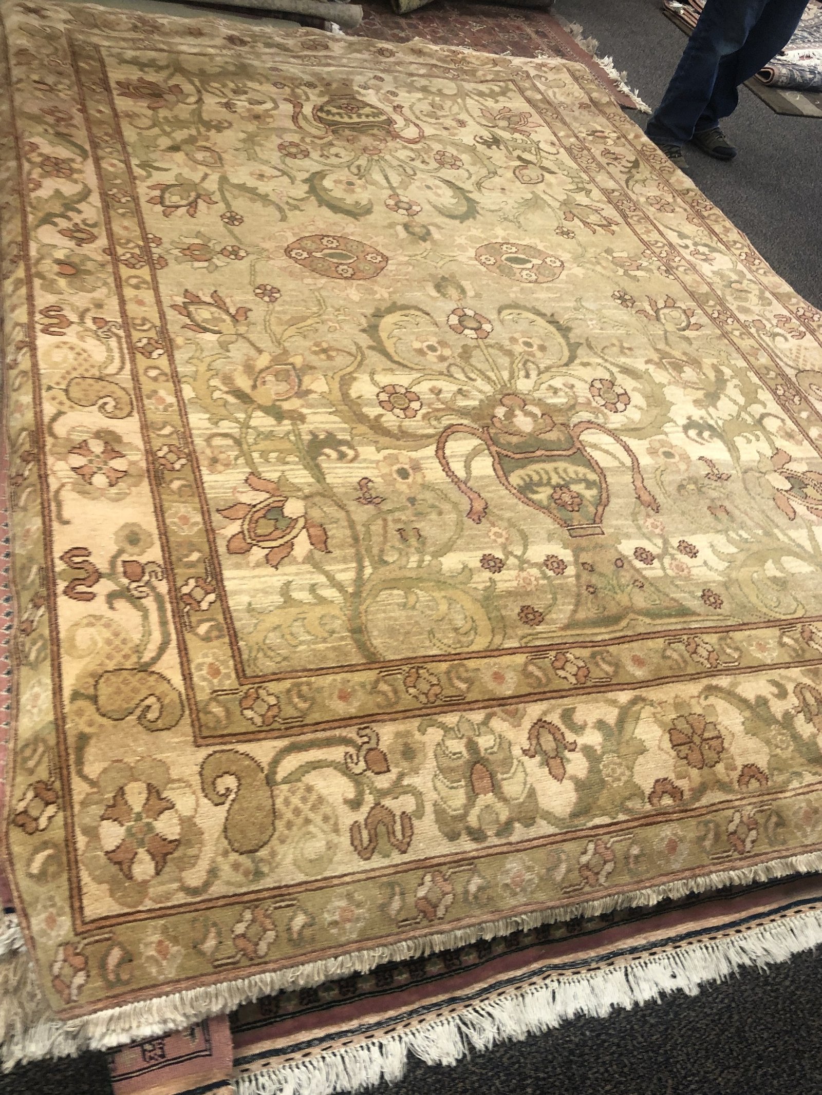 Ivory Green Floral Vine Rug