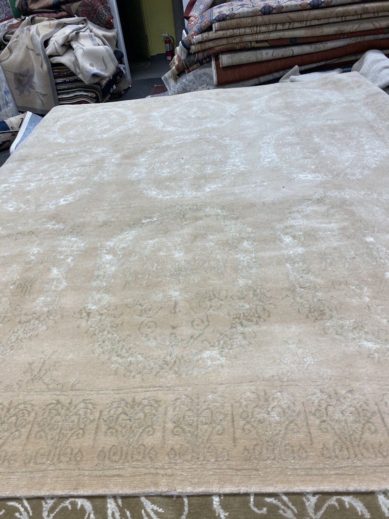Cream Distressed Modern
