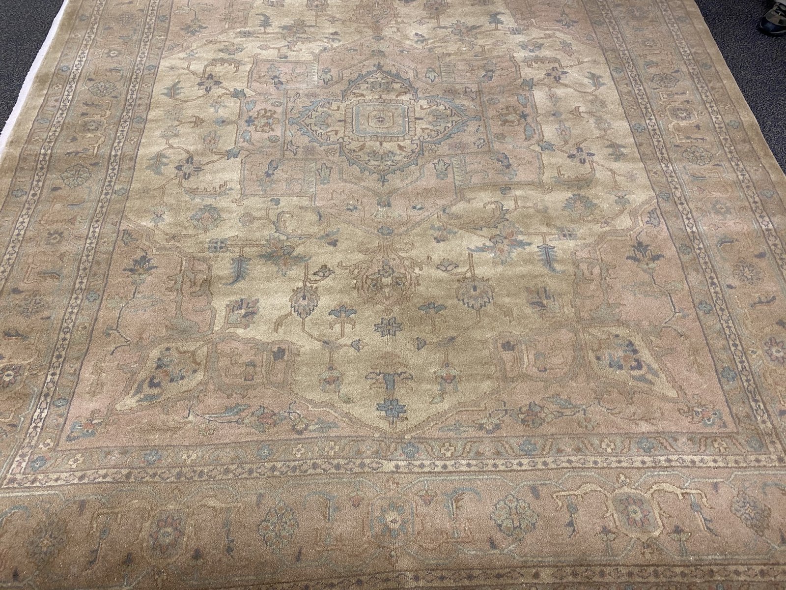 Faded Ivory Persian